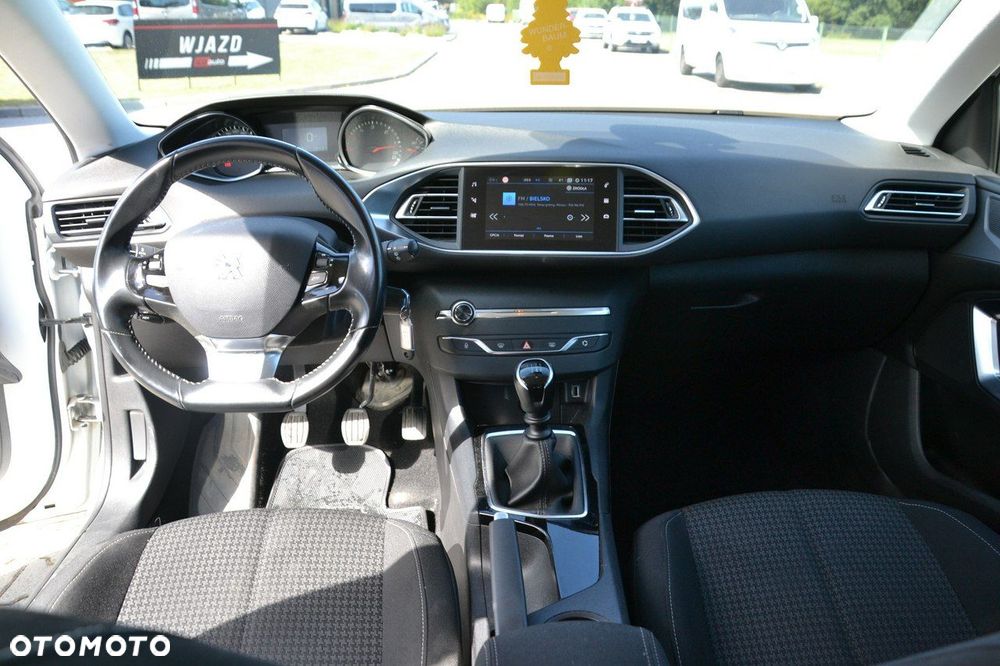 Peugeot 308 - 11