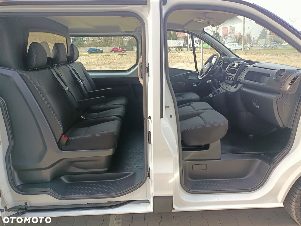 Renault TRAFIC 2.0 DCI LONG 6-OSOBOWO-CIĘŻAROWY - 33