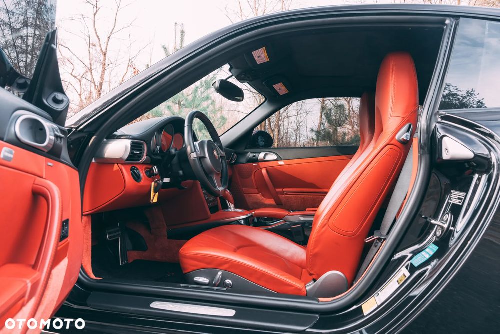 Porsche 911 Carrera 4S PDK - 15