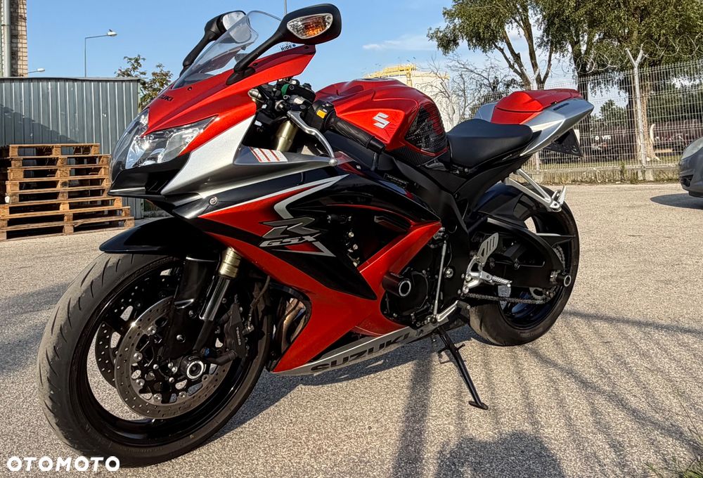 Suzuki GSX-R - 4