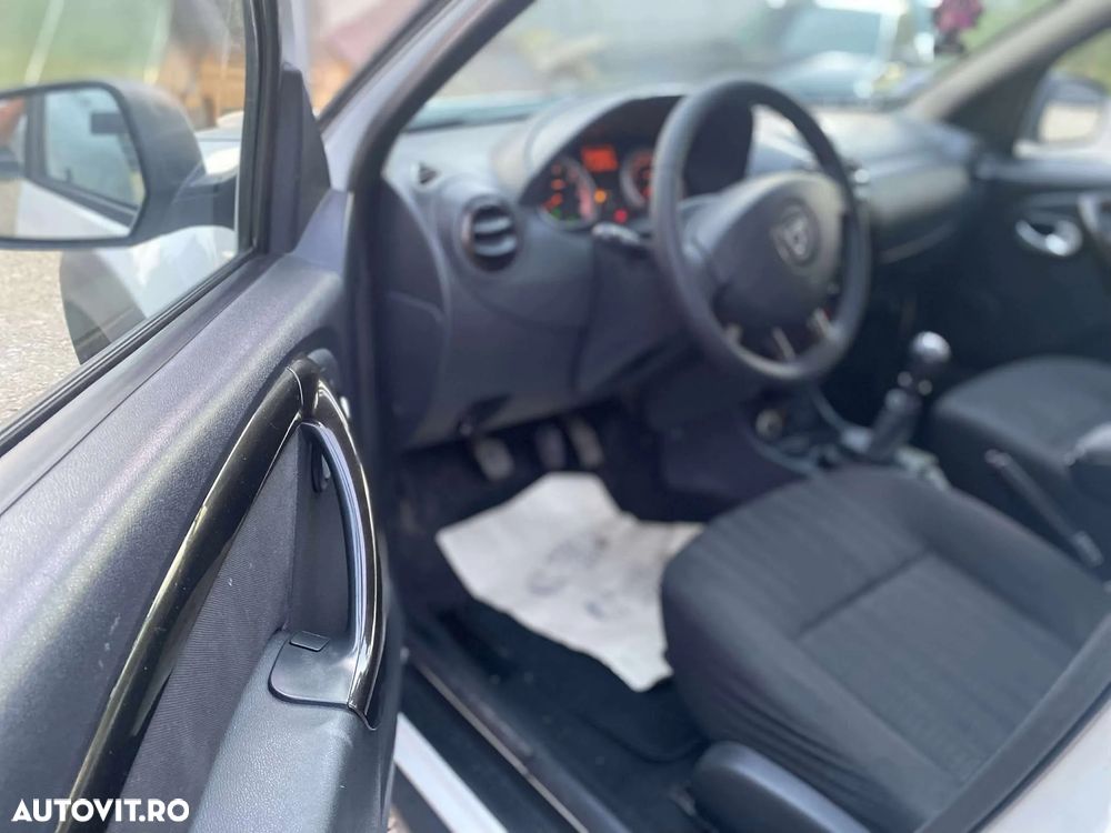 Dacia Duster 1.5 dCi 4x4 Laureate - 7