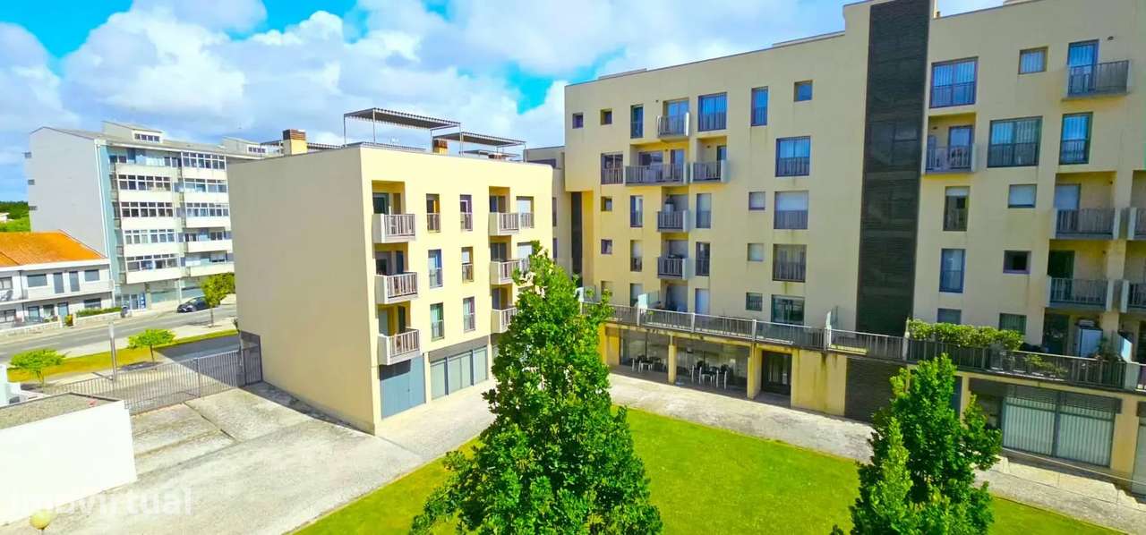 Apartamento com Três Quartos no Centro da Cidade da Póvoa de Varzim - Grande imagem: 2/22