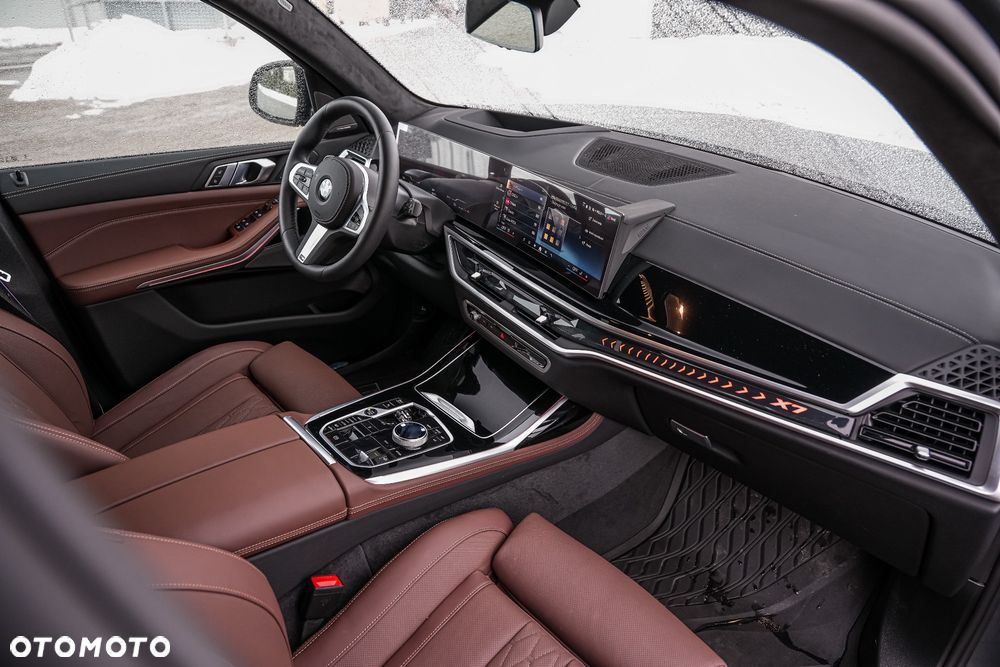 BMW X7 xDrive40d mHEV Individual Edition sport - 10