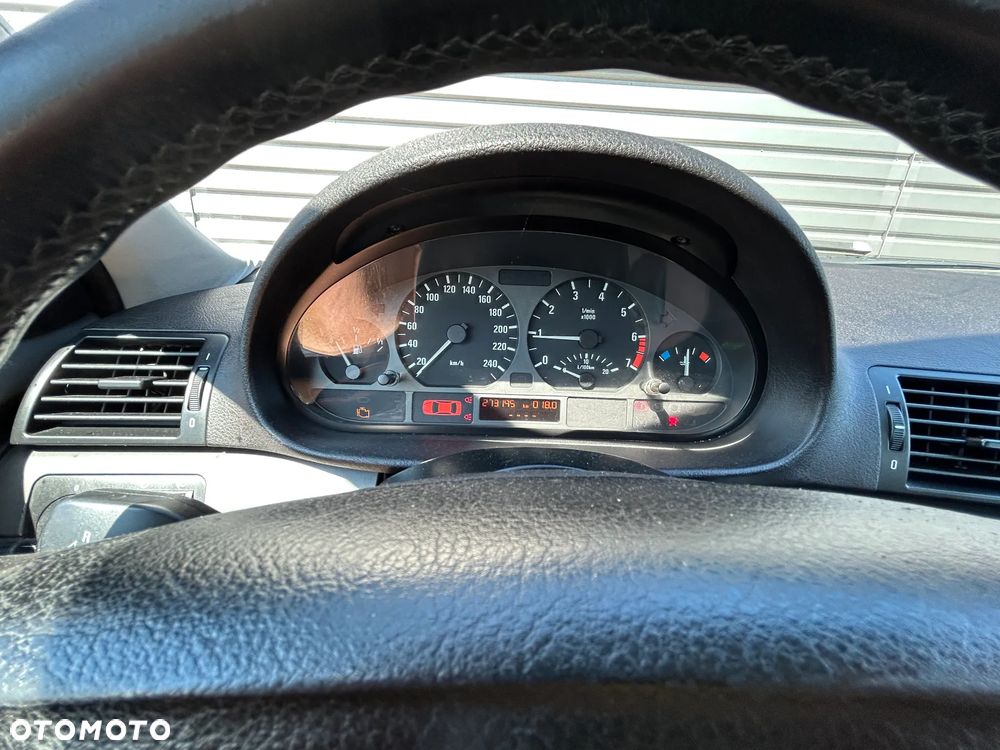BMW Seria 3 - 8