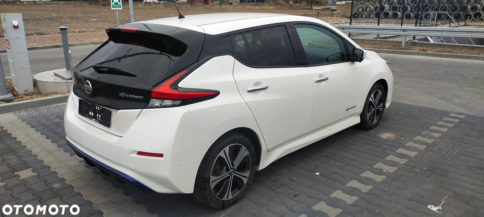 Nissan Leaf 40 kWh 2.ZERO Edition - 8