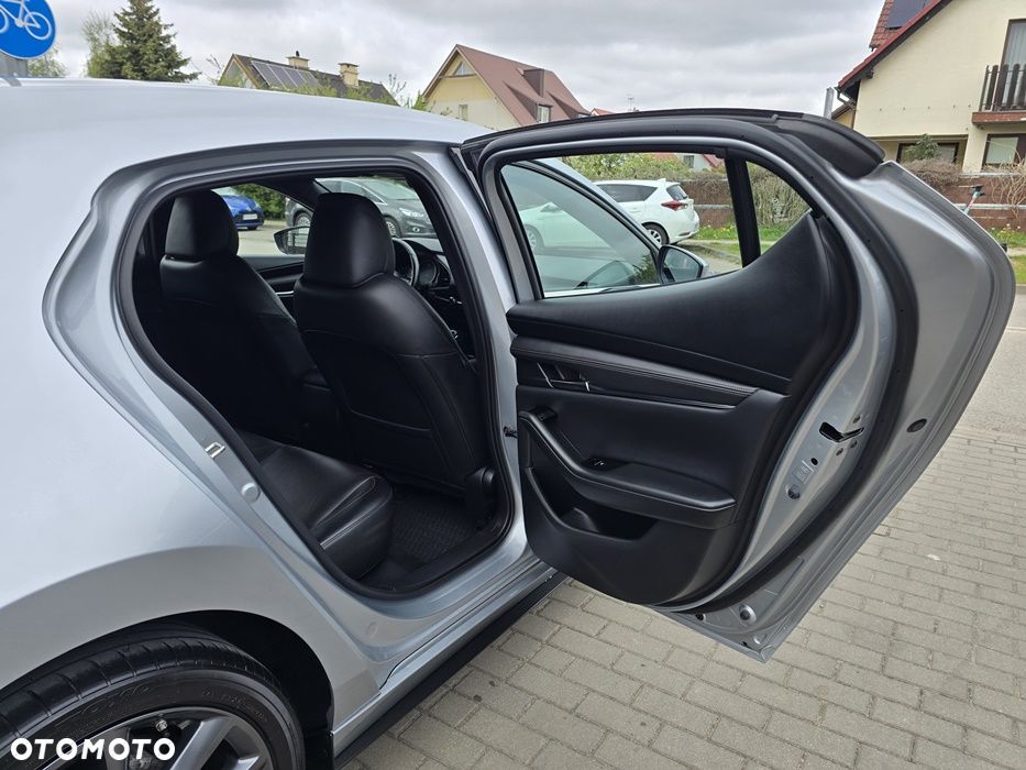 Mazda 3 - 38