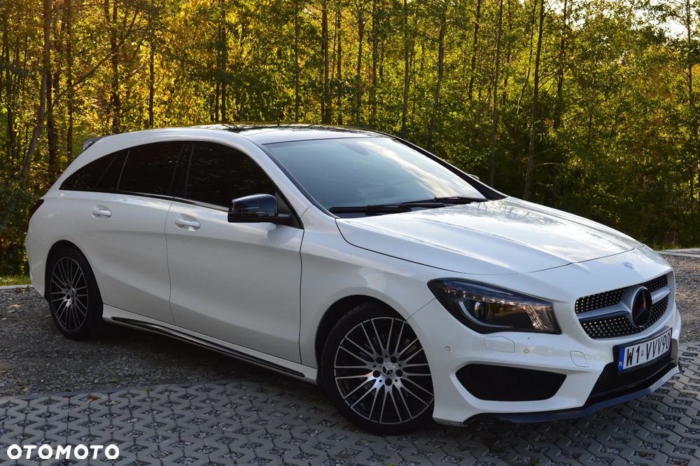 Mercedes-Benz CLA 250 4-Matic AMG Line - 1