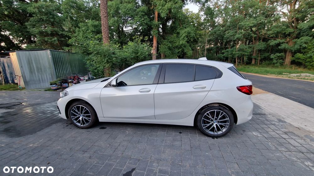 BMW Seria 1 118d Sport Line Shadow - 24