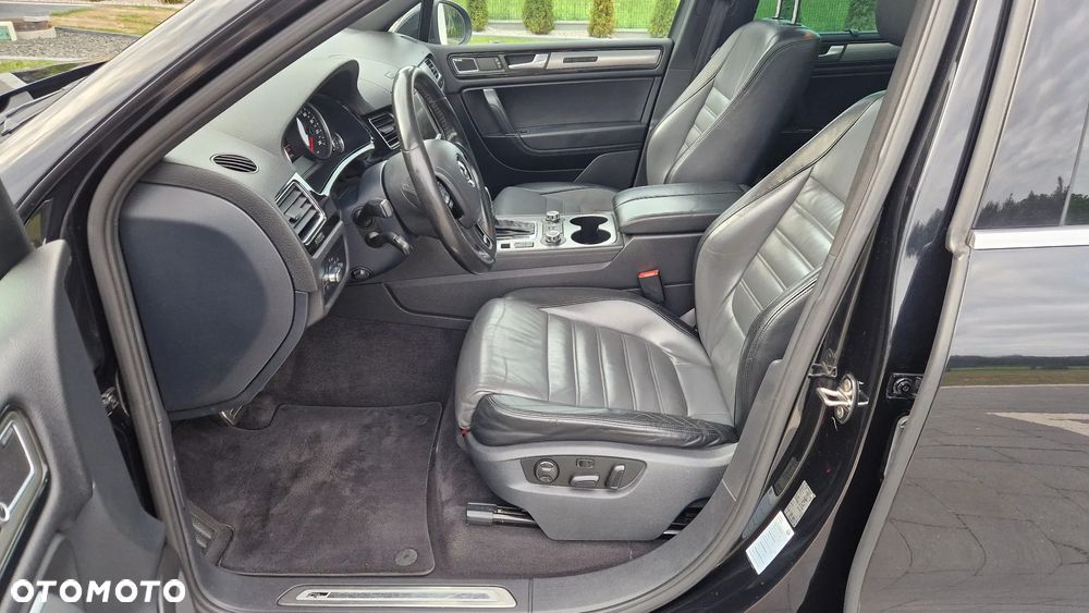 Volkswagen Touareg 4.2 V8 TDI DPF Automatik Exclusive - 18