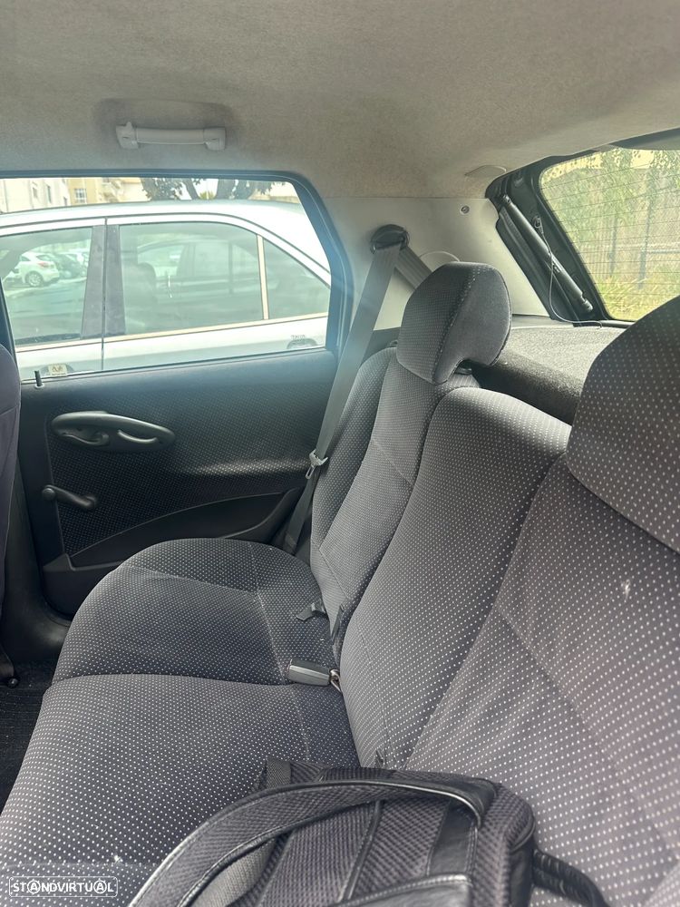 Fiat Punto 1.2 16V HLX - 7