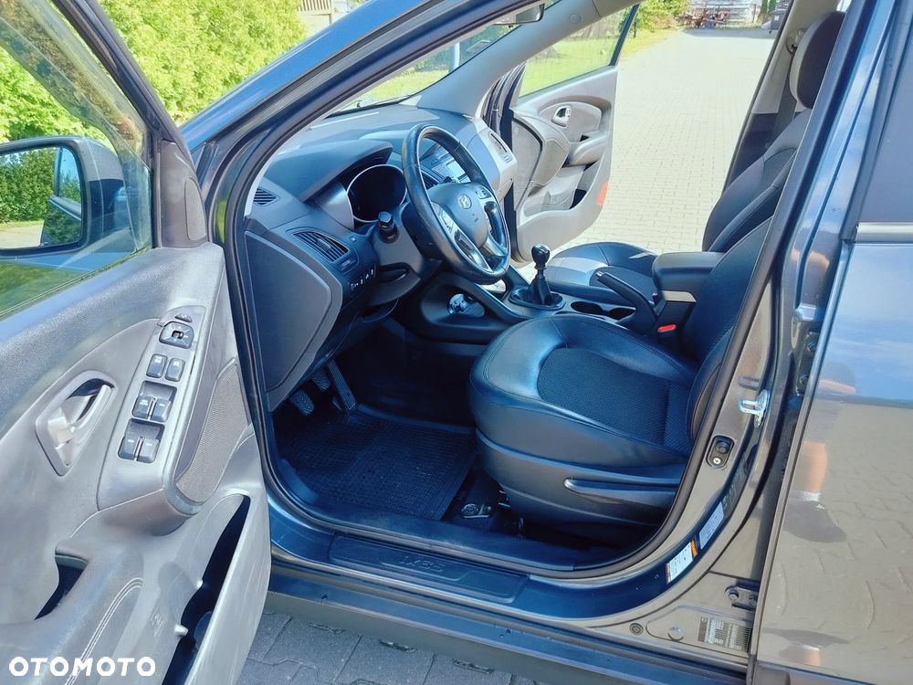 Hyundai ix35 - 15