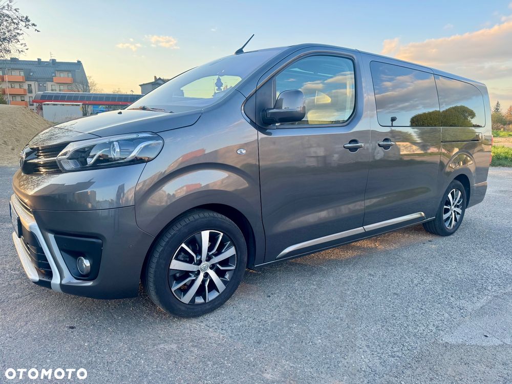 Toyota Proace Verso 2.0 D4-D Long Business - 1
