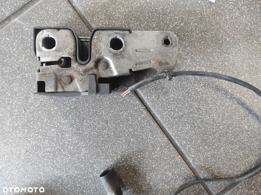 ZAMEK PASA PRZENDIEGO RYGIEL MASKI VW PASSAT B6 CC 3C1823509E WYSYŁKA !!!! - 2