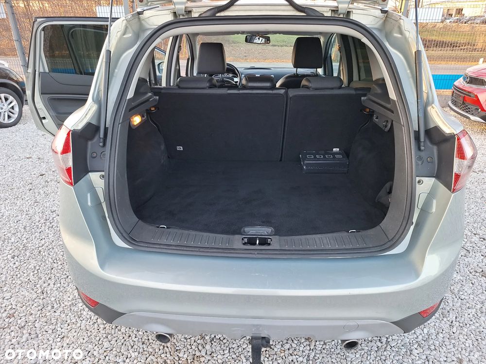 Ford Kuga 2.0 TDCi Individual - 32