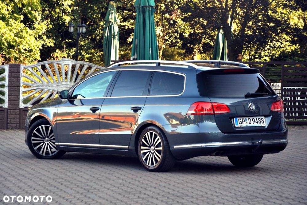 Volkswagen Passat 2.0 TDI DPF Highline DSG - 22