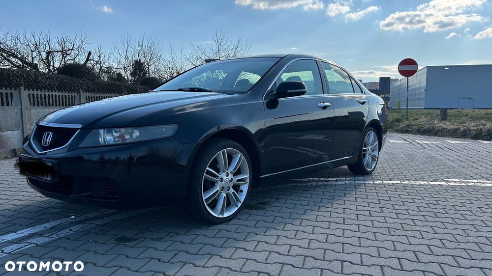 Honda Accord 2.0 Comfort - 17