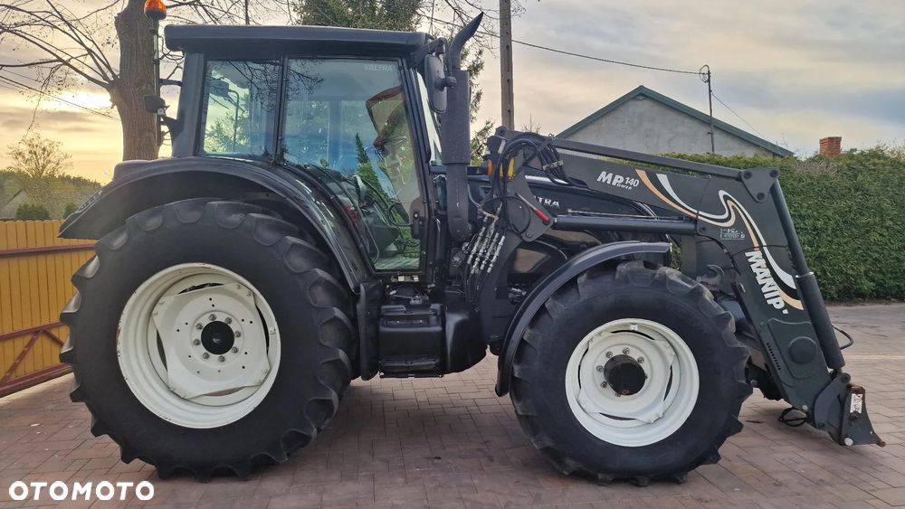 Valtra N142 SISU 4.9L 4cyl, 150 koni! 2013 ROK,  BEZ AD BLUE!!! BEZ DPF!!! - 10