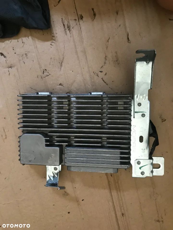 Wzmacniacz JEEP RENEGADE - 1