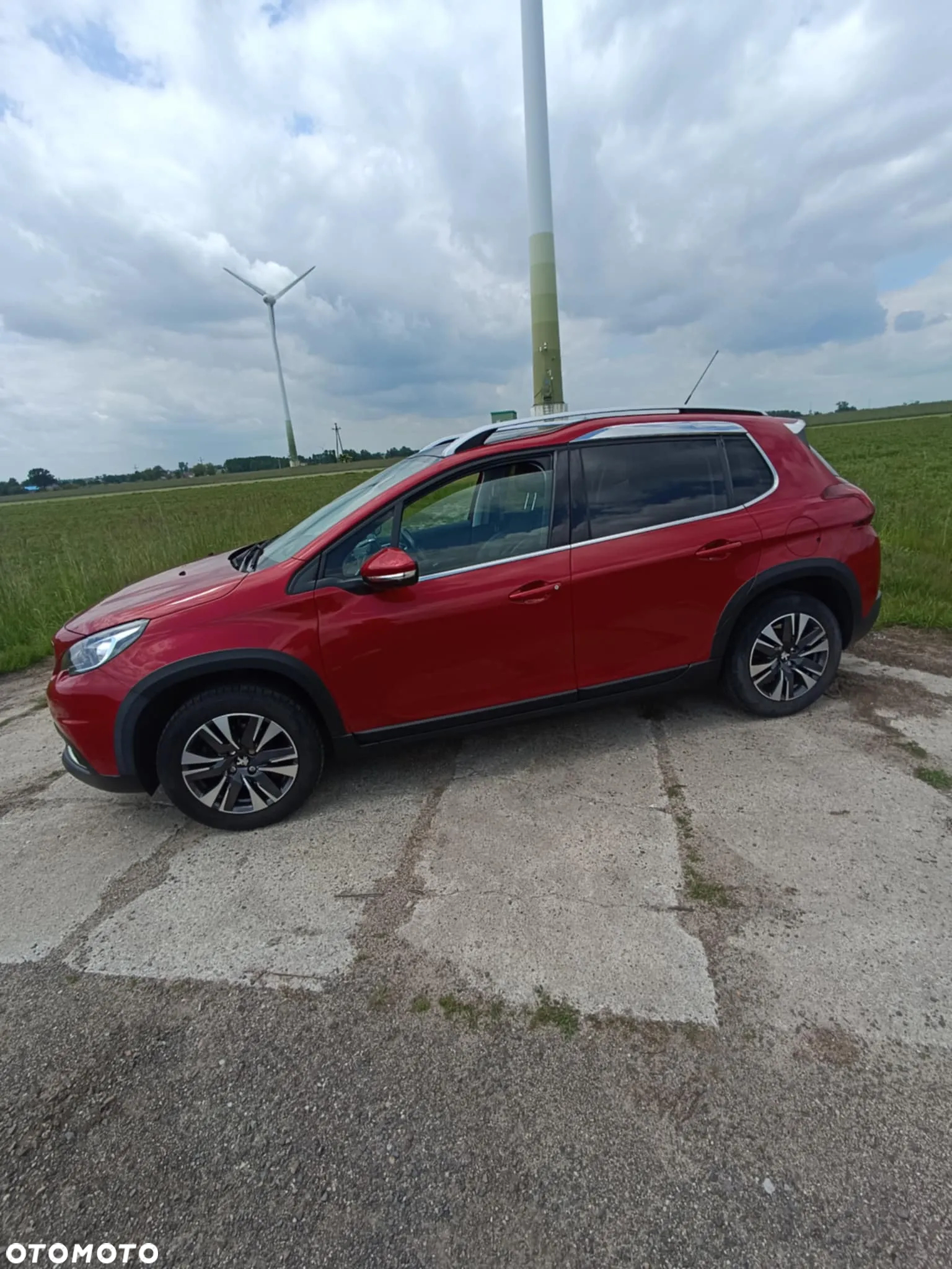 Peugeot 2008 1.2 Pure Tech GPF Allure S&S - 12