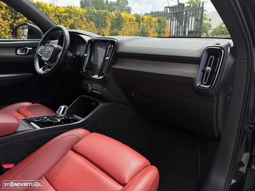 Volvo XC 40 2.0 D3 Inscription AWD Geartronic - 9