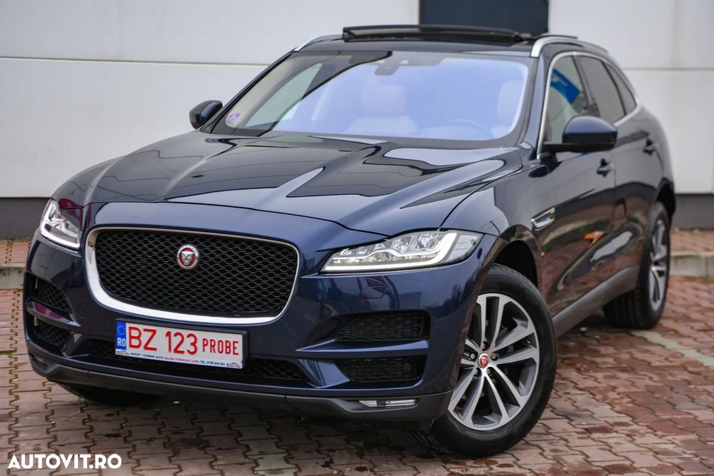 Jaguar F-Pace 25t AWD Portfolio - 34