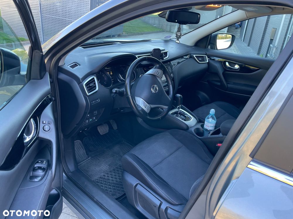 Nissan Qashqai 1.2 DIG-T Xtronic 360 - 7