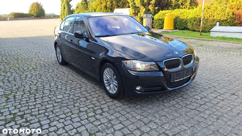 BMW Seria 3 325i Edition Sport - 3