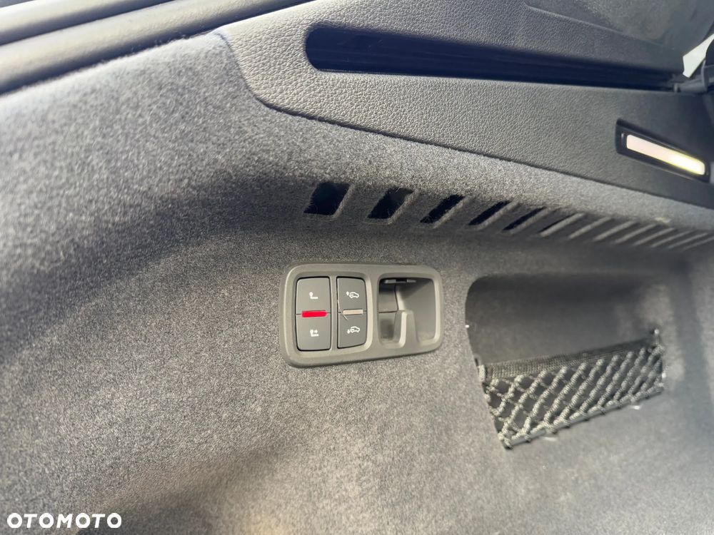 Audi RS Q8 TFSI Quattro Tiptronic Performance - 9