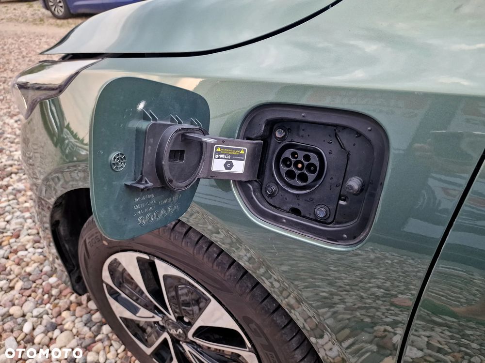 Kia Ceed 1.6 GDI PHEV XL DCT - 12