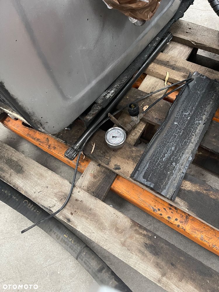 MAN SCANIA HYDRAULIKA DWUSTOPNIOWA KPL POD SILOS - 6