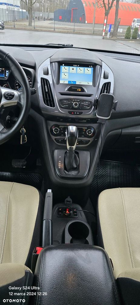 Ford Tourneo Connect Grand ver-1-5-ecoblue-titanium-powershift - 7