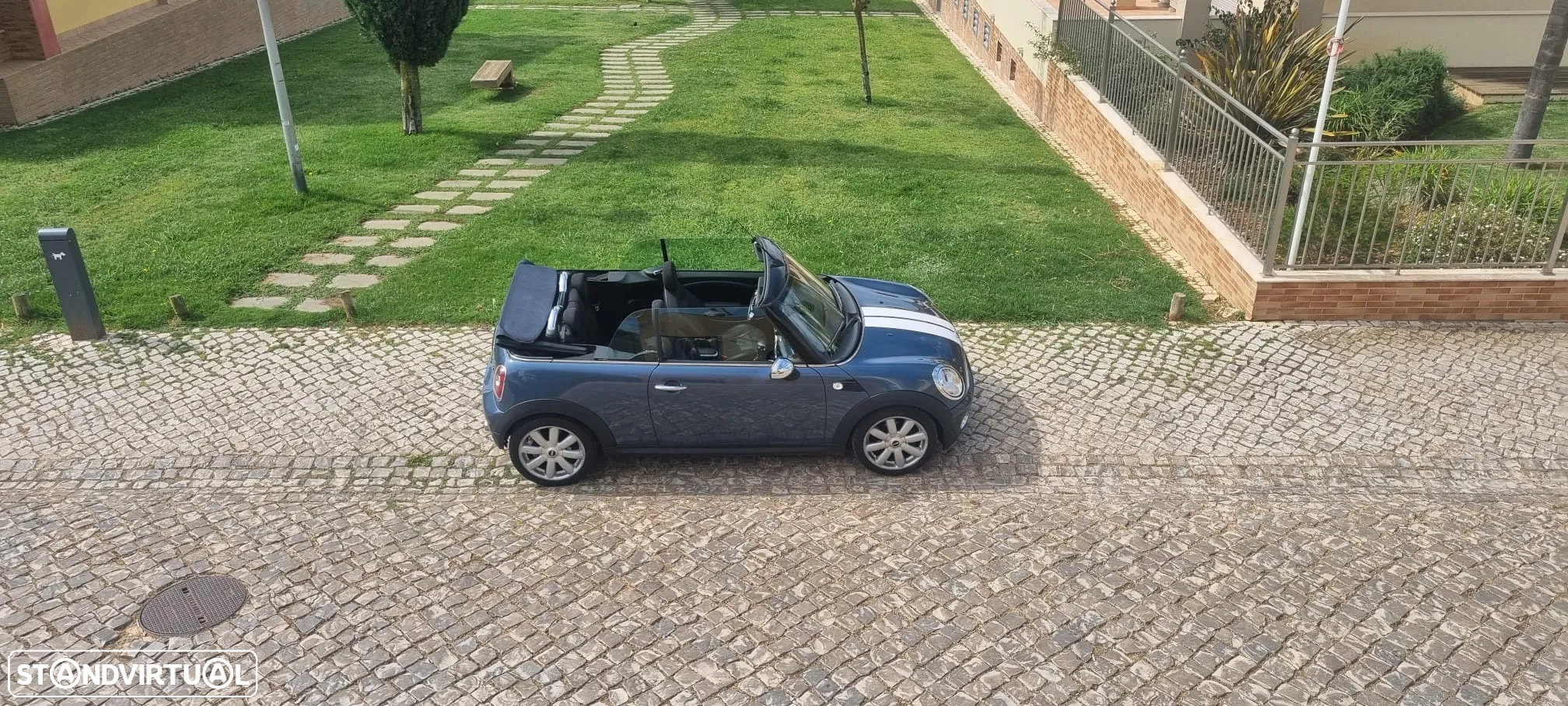 MINI Cabrio Cooper Auto. - 3