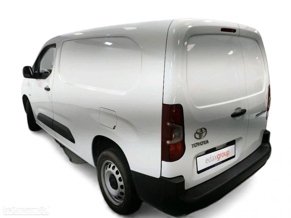 Toyota Proace 1.5D L2 Comfort c/iva - 7