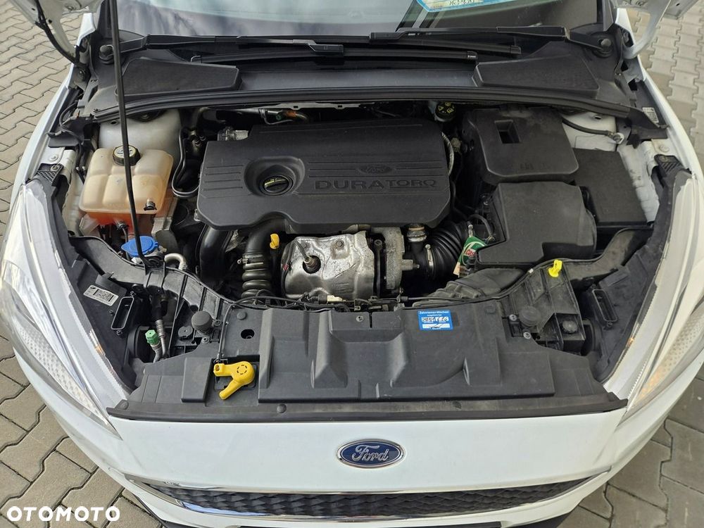 Ford Focus - 23