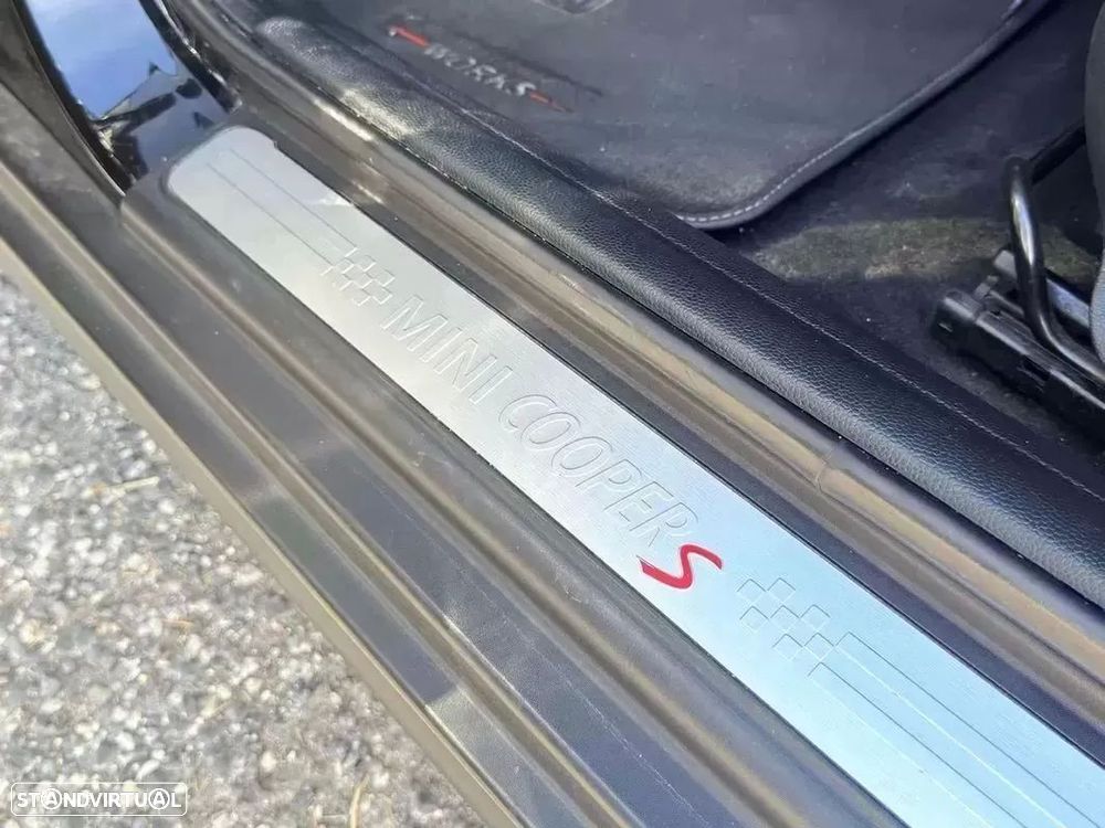 MINI 5 Portas Cooper S Auto Desportiva - 27