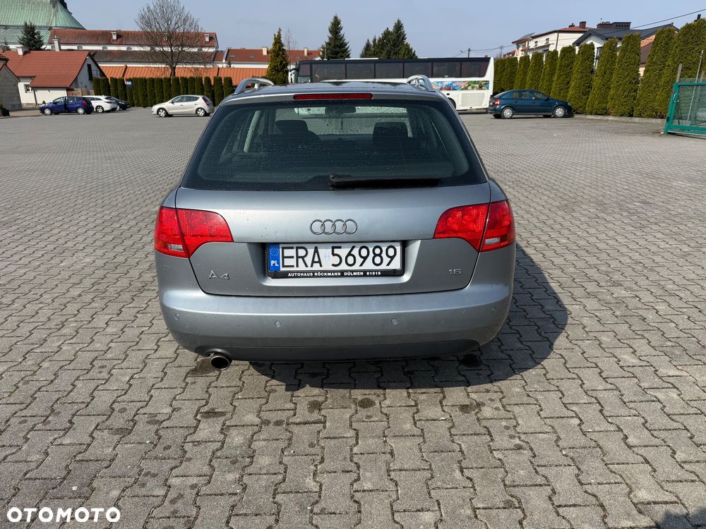 Audi A4 Avant 1.6 - 5