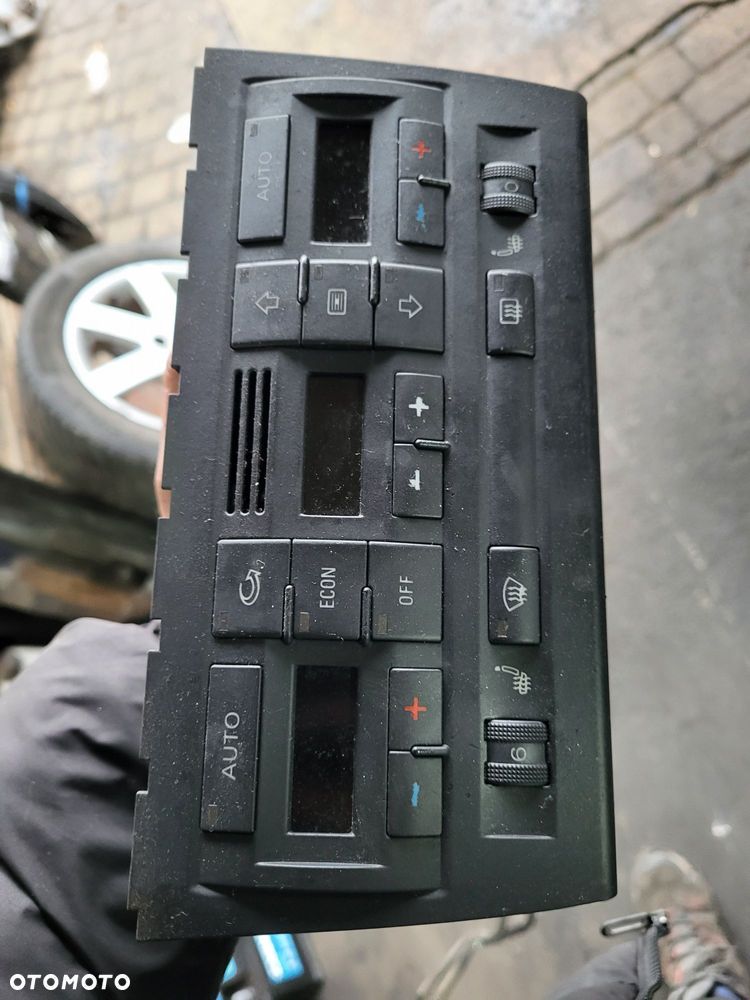 Panel klimatyzacji nawiewu audi a4 b7