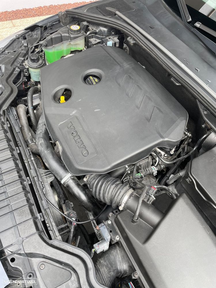 Volvo V60 1.6 D2 R-Design - 9