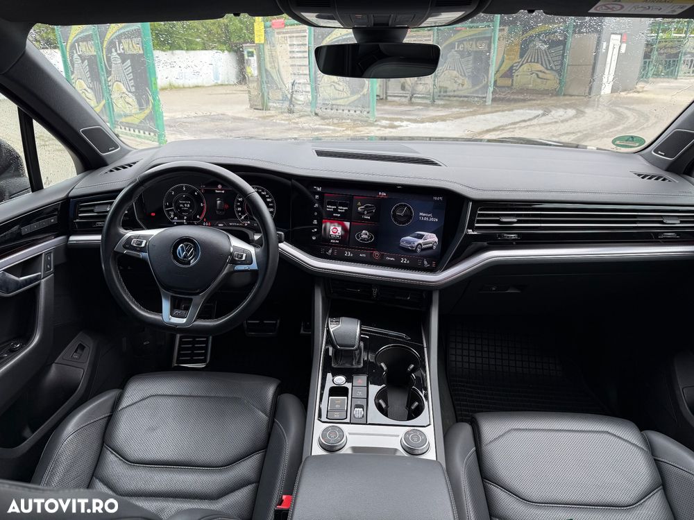 Volkswagen Touareg V6 TDI SCR 4Motion Aut. R-Line FINAL EDITION - 3