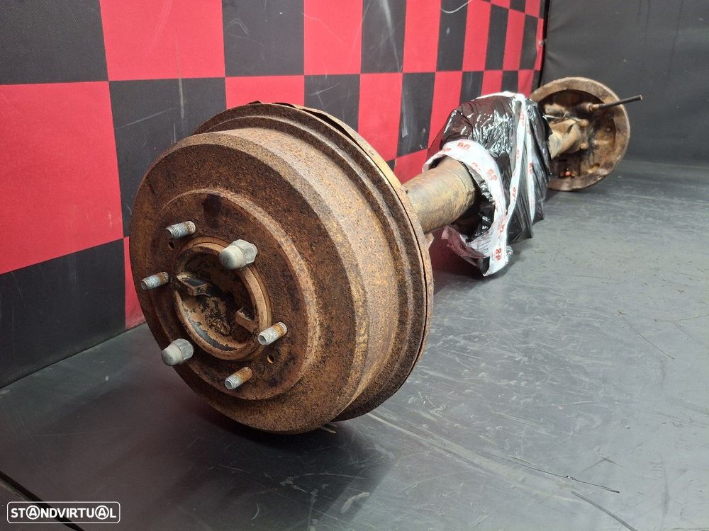 Eixo Traseiro Mitsubishi L 200 (K7_T, K6_T) - 2