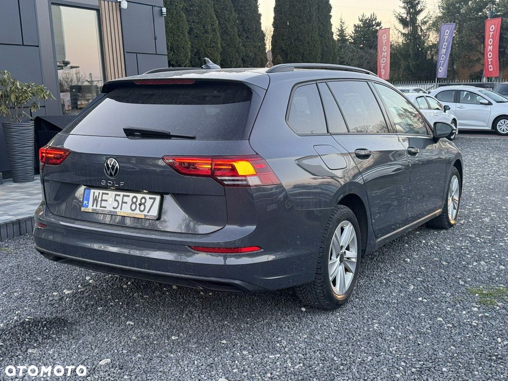 Volkswagen Golf - 18