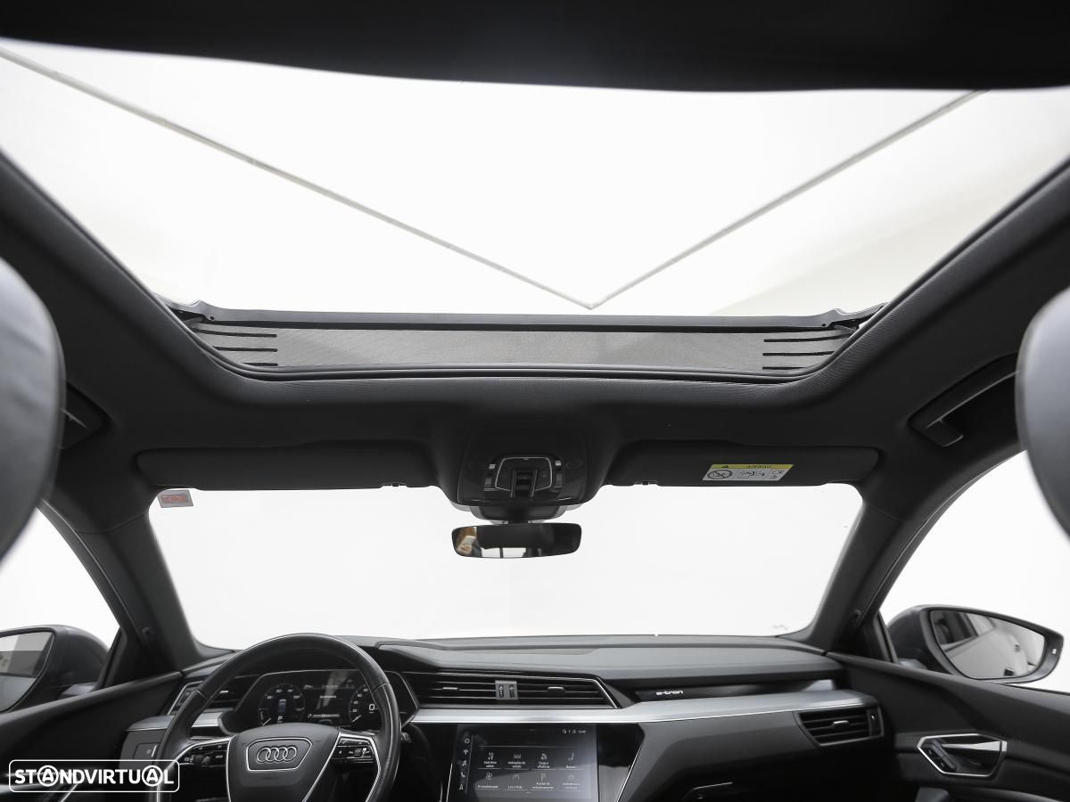 Audi e-tron 50 quattro S line - 13