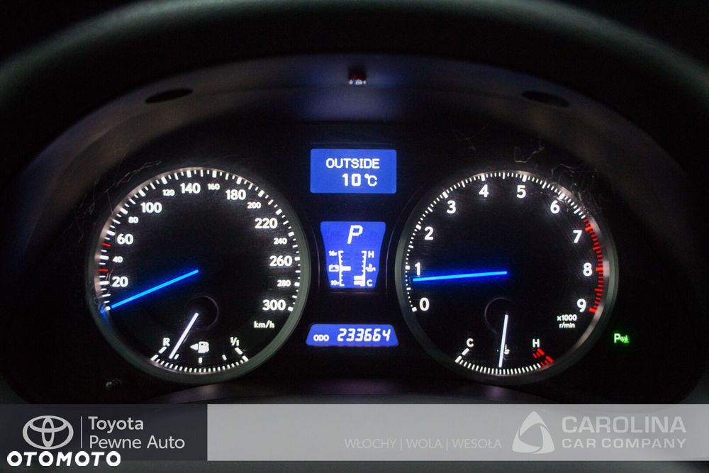 Lexus IS F Sport - 5