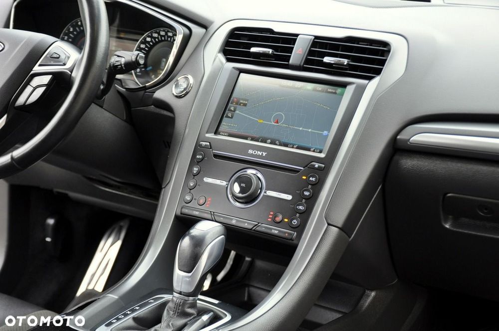 Ford Mondeo - 28