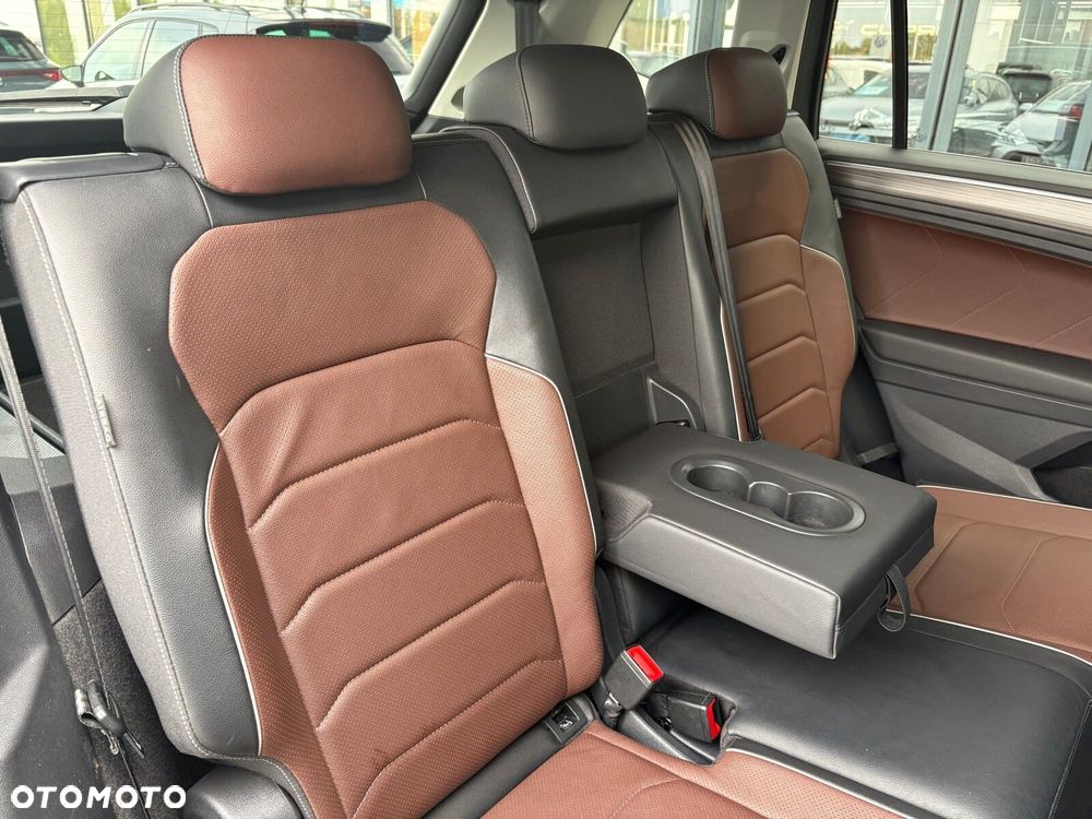 Volkswagen Tiguan Allspace - 18