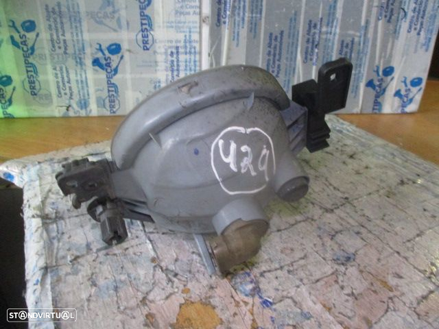 Farol Nevoeiro 922011J0 HYUNDAI I20 2009 FE LUMAX HYUNDAI  I20 1 FASE 1 2009 1.4CRDI 90CV 5P BRANCO FE LUMAX - 2