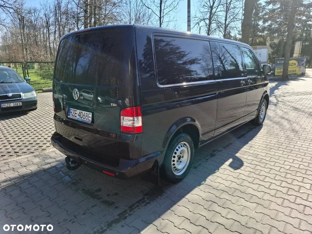 Volkswagen Transporter - 5