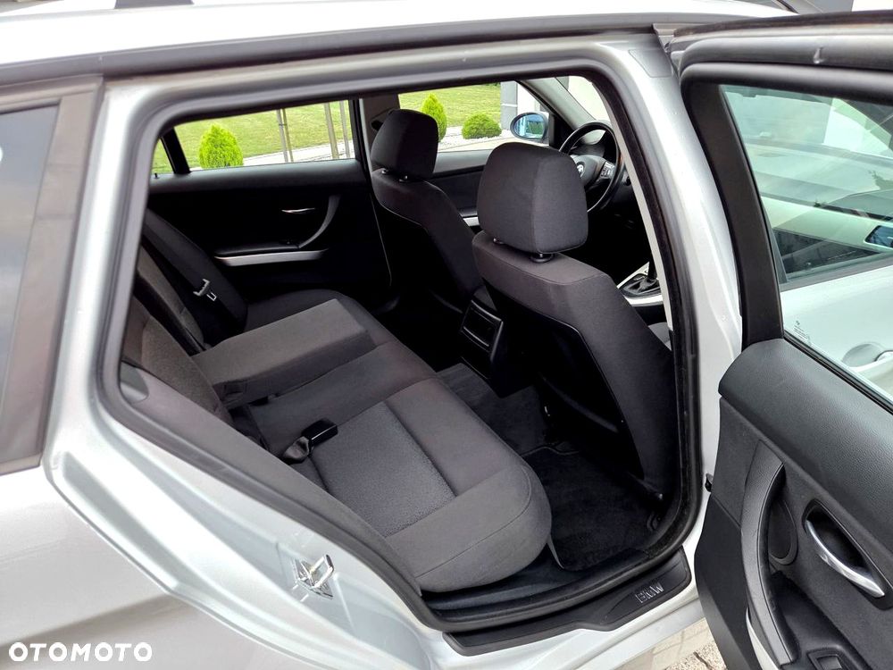 BMW Seria 3 - 20