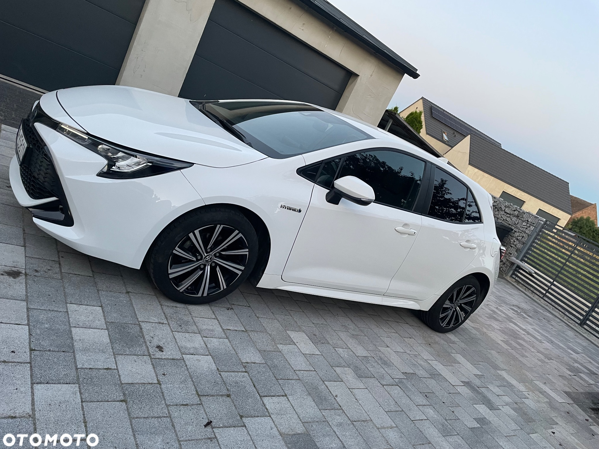 Toyota Corolla 1.8 Hybrid Comfort - 9