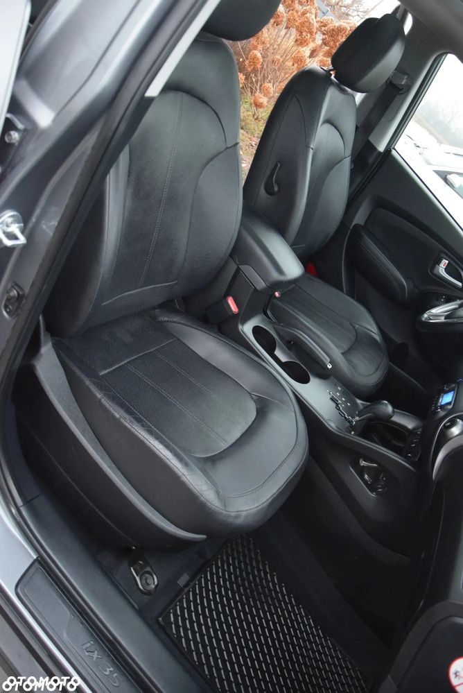 Hyundai ix35 2.0 CRDi Premium 4WD - 16